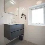 Apartment Bad *